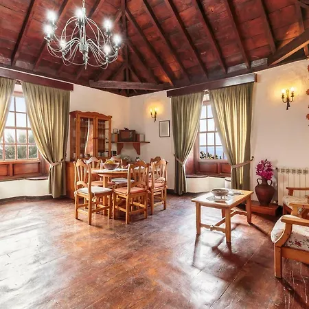 בית כפרי El Posito